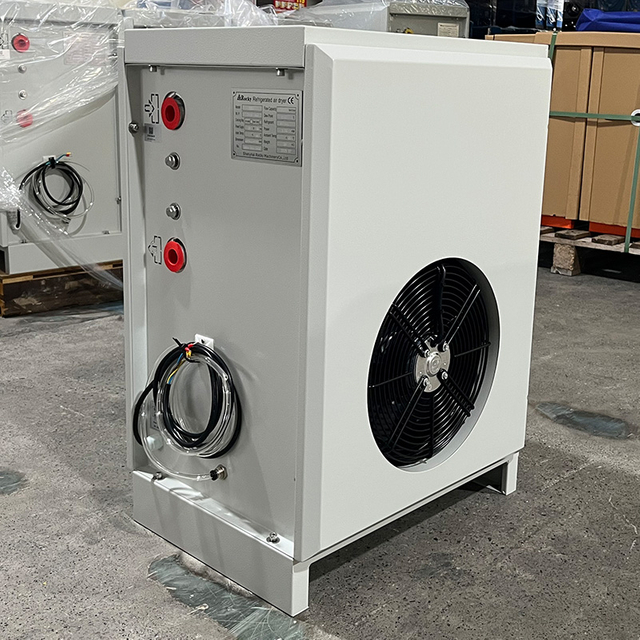 6.5Nm3/min Pengering Udara Mampat Pengeluar 220V/60Hz Pengering Udara Bersejuk Marin TR06